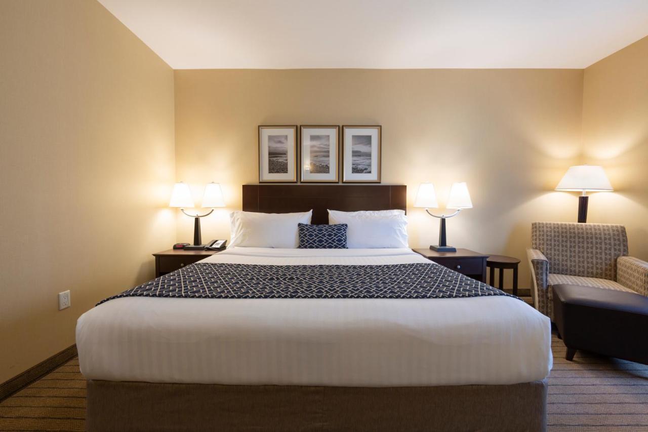 Bayview Hotel 2*